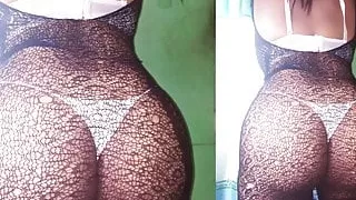 i do show in cam i am latina hot