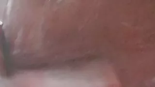 Ich wichse in der Dusche