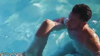 Seth Gamble Evelyn Claire - What Neighbors Are For - BABES