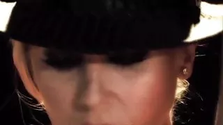 Busty Cougar Julia Ann Puffs On Cigar & A Dick On Broadway!