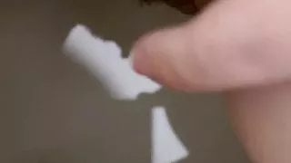 British milf pissing and gaping