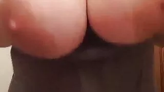 Everyone loves a big pair of jiggling tits!