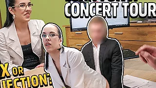 LOAN4K. Adorable Elis Dark is rising talent in rock group