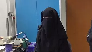 Muslim darling gets rod in her cunt
