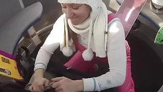 geile schlampe geben schnelle blowjob in cabina