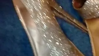 my sister's golden heels shoejob cum