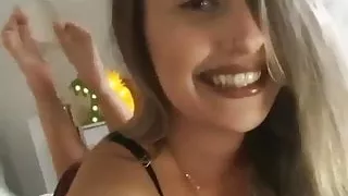 pretty feet in the pose