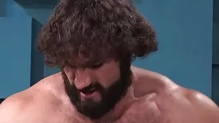 Blond muscular jock gets his hole banged by hairy hunk