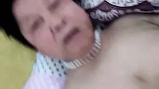 old chinese lady fucks