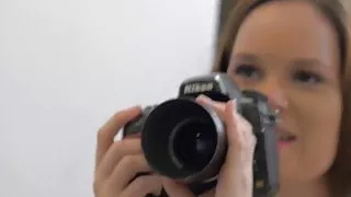 The girl photographer turned the photoshooting into an orgy