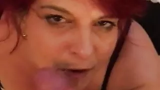 Granny sucking for facial