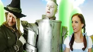 Fantasy 3some For The Holidays With Relaxing Moves