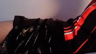 Crossdresser sexy Sekretärin geht zur Sache