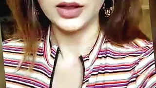 Tits on live