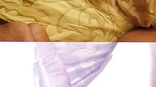 Jizzing on mature gray feet