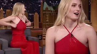 Sophie Turner Hot in Pics and Gifs