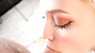 Freundin mit grossen Titten bei Nexsex.de kennen gelernt!