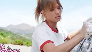 When Girls Play - Giselle Palmer, Lilly Bell - Suds and Sass