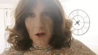 What really goes on when I live stream on YouTube - Wanking!