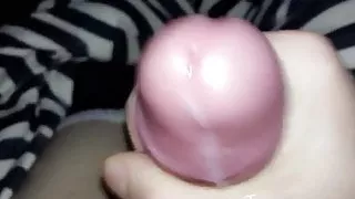 Wichsvideo auf dem Handy des Bruders gefunden