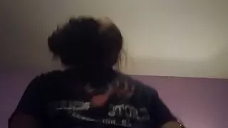 West Georgia milf shaking her ass