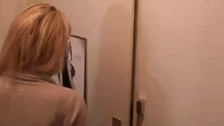 Meine Besoffene Freundin fickt mich im bett