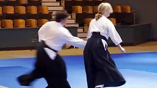 Goddess Worshiply Merry Giantess