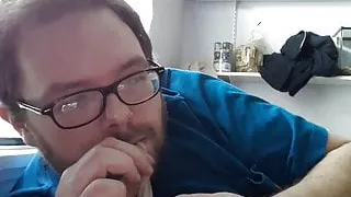 Huge load in a condom