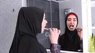 tail in the bathroom Muslim wife