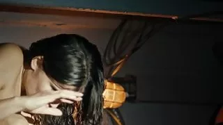 Laetitia Casta nue dans Une ile s01e01-06 (2019)