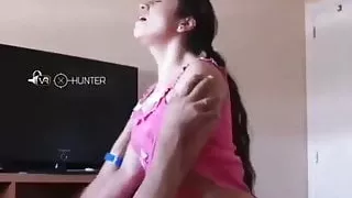 Desi indische Freundin mit indischer Bhabhi und Schwester und Stiefmutter