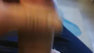 Nächtliche Wichs-Sperma-Ladung