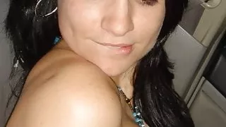 Italian girl blows PR in Car on Manhattan street