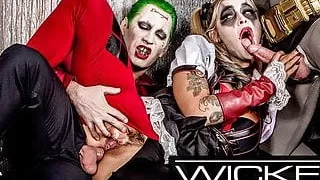 Wicked - Harley Quinn Fucks Joker & Batman