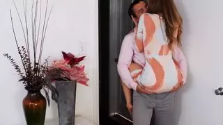 Sneaky Sex - Karla Kush Robby Echo - She Always Cums First