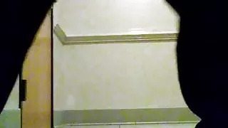 Hotel Lobby Toilettenbereich popperbate