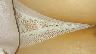 Tutta in bianco slow motion