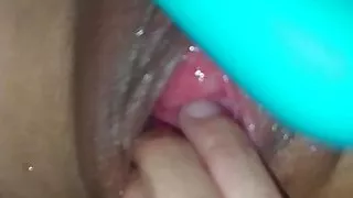 gaping wife' pussy when she squirting