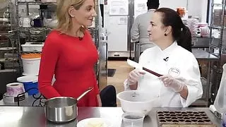 Bodybuilding Dinnertime