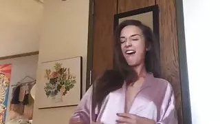 Dancing slut showing off her naked body