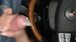 she removes condom for a big cumshot in the car