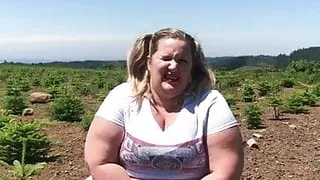 Piper Pines BBW Outside Peeing I just Had to Pee