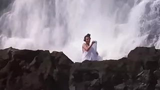 Bollywood Mandakini Raam Teri Ganga Maili