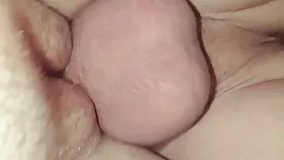 Quick to make her wet