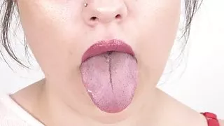 Mouth fetish video - Victoria