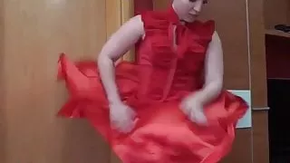 Espanola Culona De Rojo