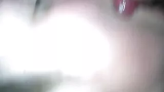 in den Mund gespritzt