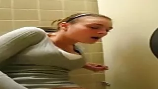 Fingern auf Schulklo - 1