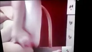 freaky MSN girl after shower