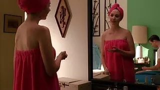 Alison Brie - ''Mad Men'' s2e02